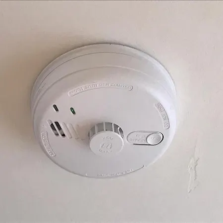 Stoker's Retreat Апартаменты